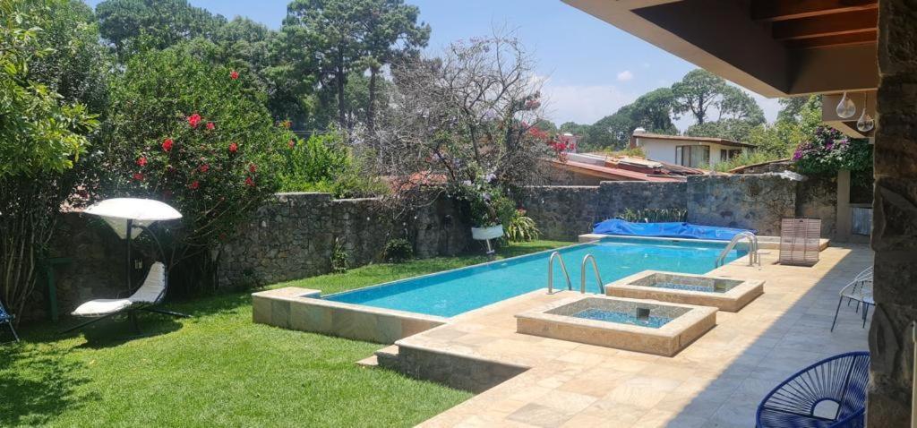 Casa Ndomi Villa Valle de Bravo Bagian luar foto